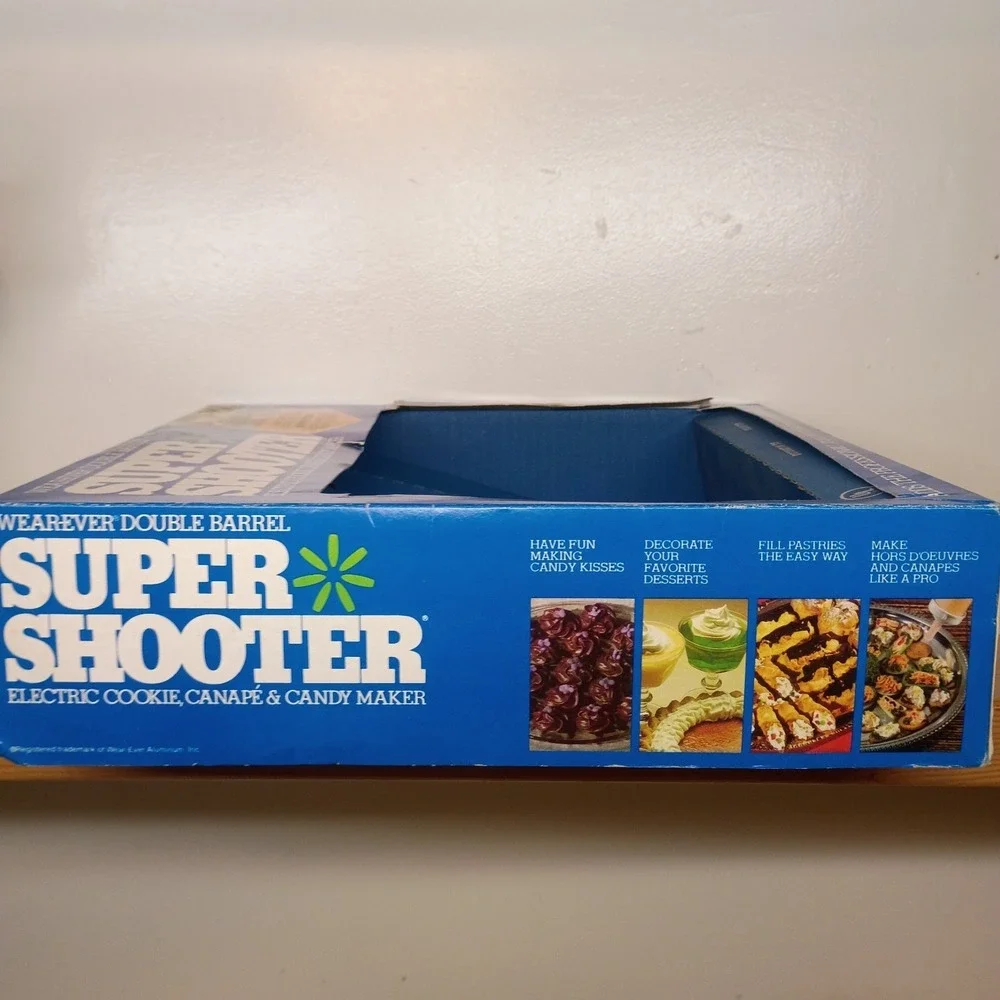 Vintage WearEver Double Barrel Super Shooter Electric Cookie Maker 70001B